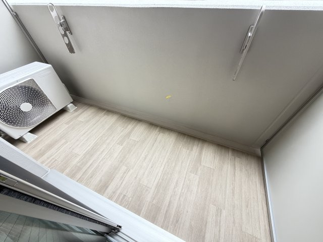 ArtizA南船場のバルコニー