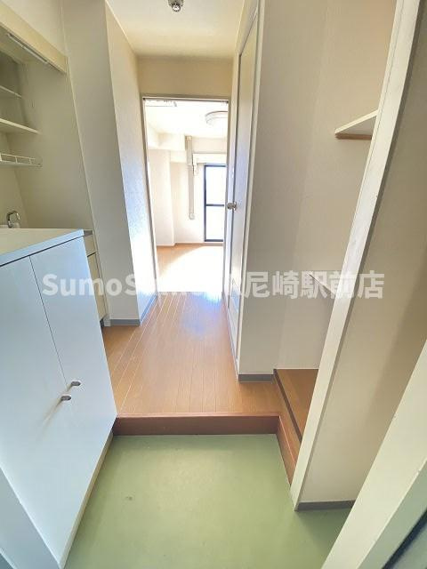 尼崎市南清水の賃貸マンションの玄関|玄関です