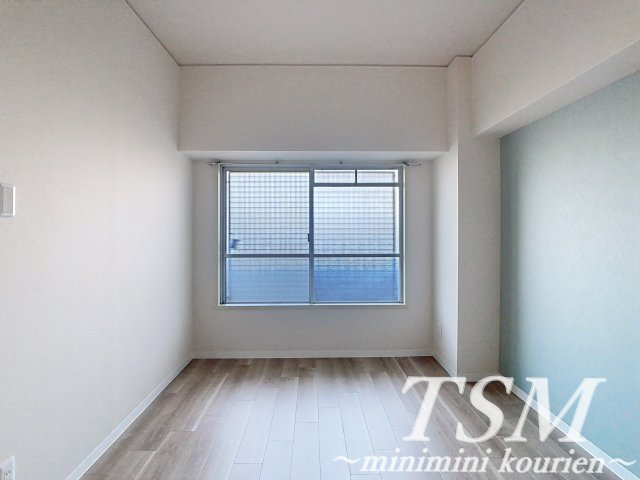 朝日プラザ寝屋川の洋室