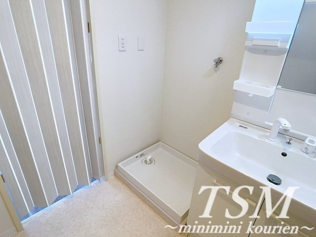 朝日プラザ寝屋川の洗面所|洗濯機置場