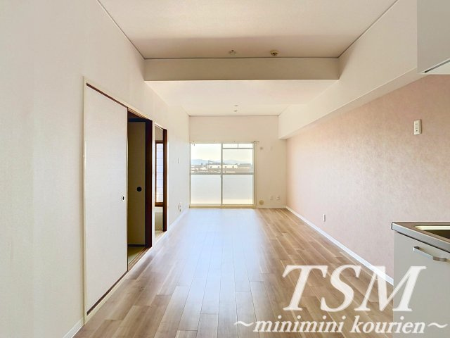 朝日プラザ寝屋川の居間・リビング