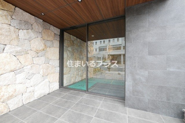 レオンコンフォート都島Ⅱのエントランス