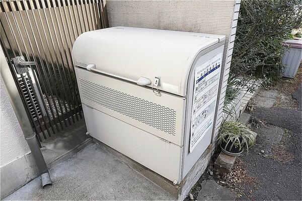 ★敷地内ゴミ置場★
