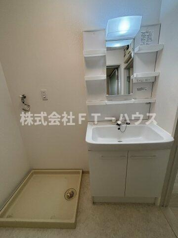 サンパレスＣＡ田中の洗面所