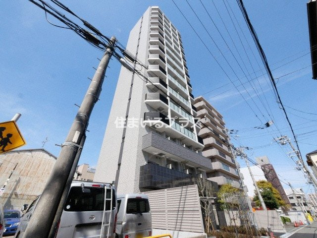 クレストタップ京橋の外観