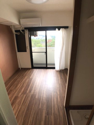 【洋室】 | 学園西カレッジハイツ | ☆アクセントクロスは部屋ごとに違います☆