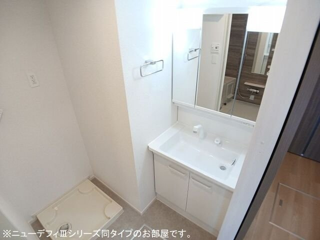 クレストコート　みらいの洗面所|忙しい朝には欠かせない洗面所です