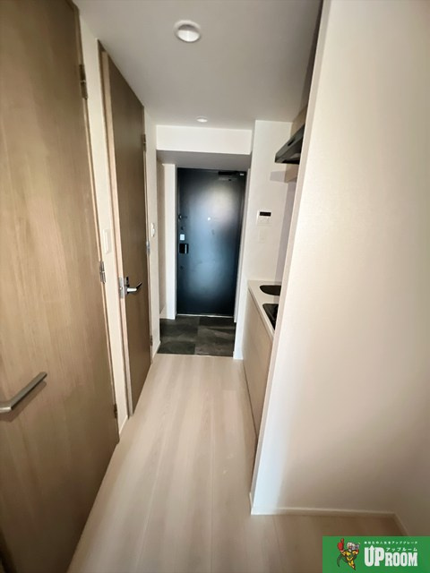 CRESTTAPP平安通の玄関