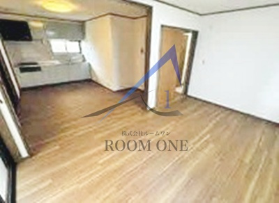 徳丸戸建ての居間・リビング|洋室のお部屋です。
