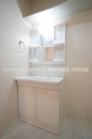 メゾンドール宮本の独立洗面台