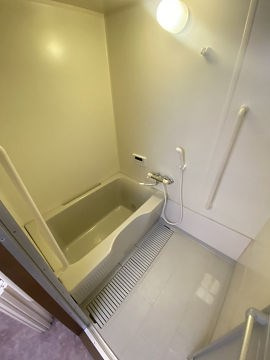 尼崎市南武庫之荘４丁目の賃貸マンションの浴室|お風呂で日々の疲れを落としましょう