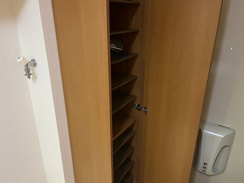 グリーン廣本の玄関