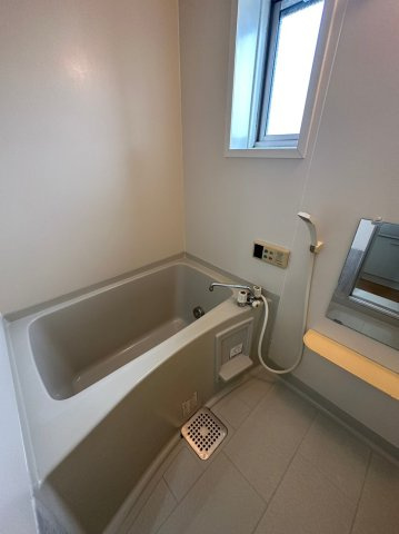ベルリード弥生の浴室