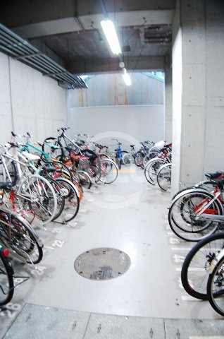 アーバンスタイル心斎橋の駐車場|アーバンスタイル心斎橋　駐輪場