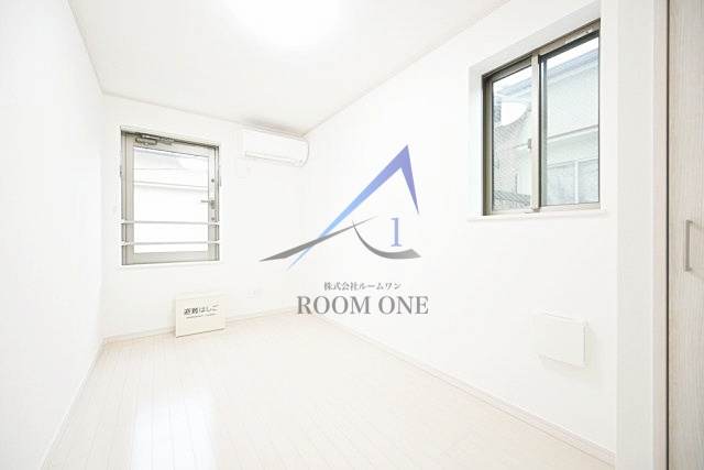 サザンロード北千住の居間・リビング|洋室のお部屋です。