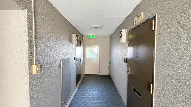 SSKグリーンパーク北千住第10のその他共用部分|住まう方の毎日の行き来を支える、すっきりとした共用スペースです。