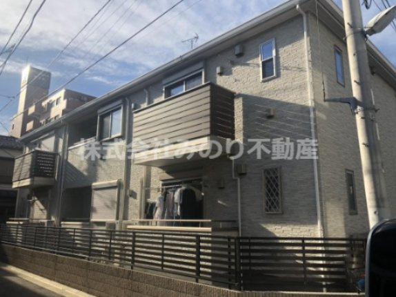 ロータスハウス