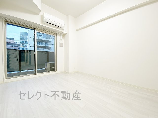 プレサンス　ジェネ　新栄町駅前　葵の居間・リビング