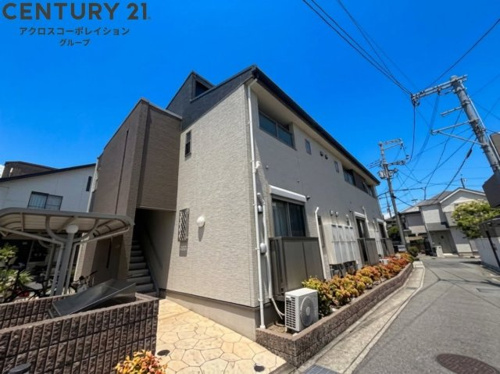 敷地内に駐輪場あります♪
