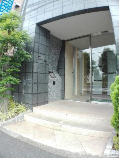 【エントランス】