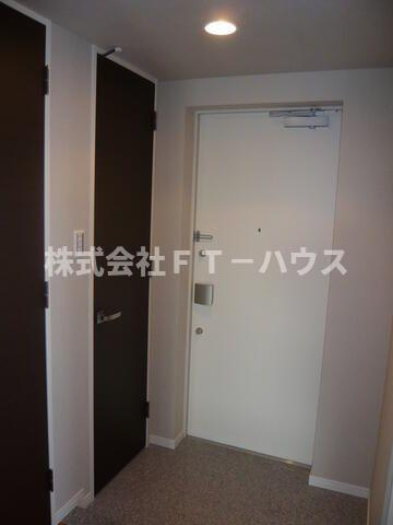 スカイグランデ船橋宮本の玄関