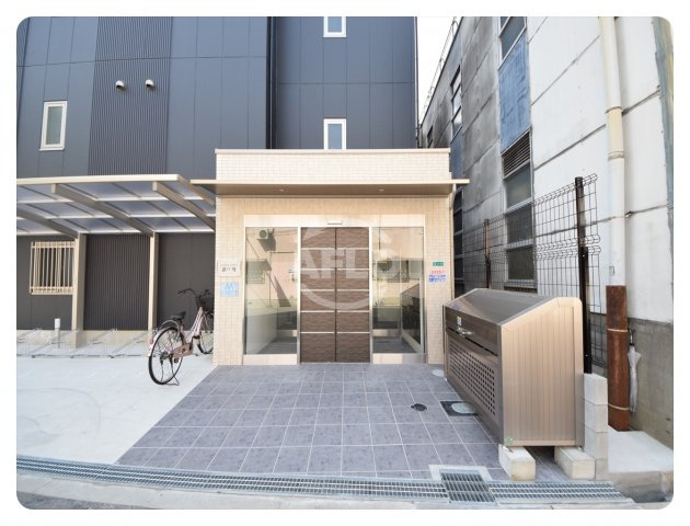 ジュネスシャトー深江橋のエントランス|ジュネスシャトー深江橋　エントランス