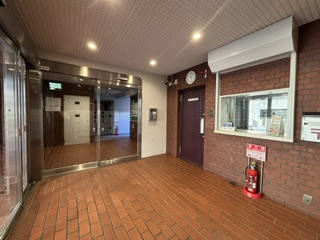 西梅田ダイヤモンドマンションのエントランス