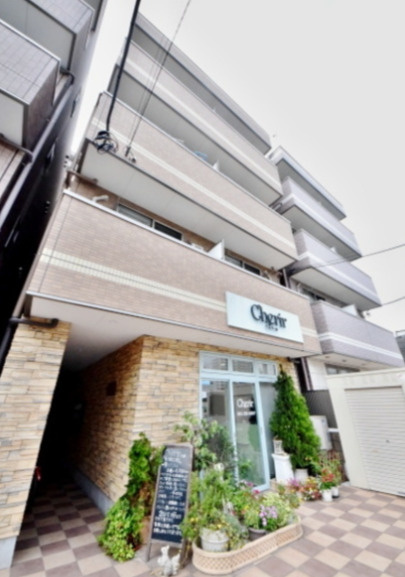 Ｒｅｆｉｎｄ　ＭＡＫＵＨＡＲＩの外観