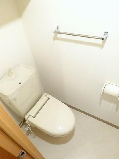 【トイレ】 | アーバイルトルム町田(アーバイルトルムマチダ) | ※別号室参考写真