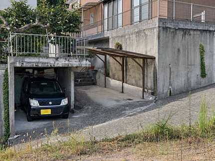 呉市焼山西1丁目中古戸建の前面道路含む現地写真
