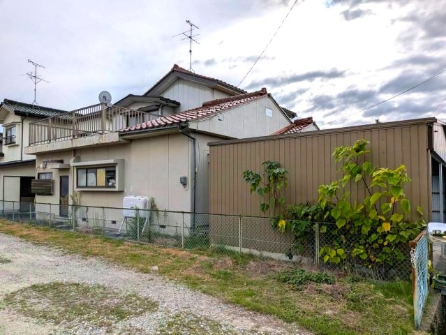 領家町　中古住宅の外観