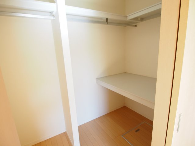 ファンコート堀越壱番館の収納