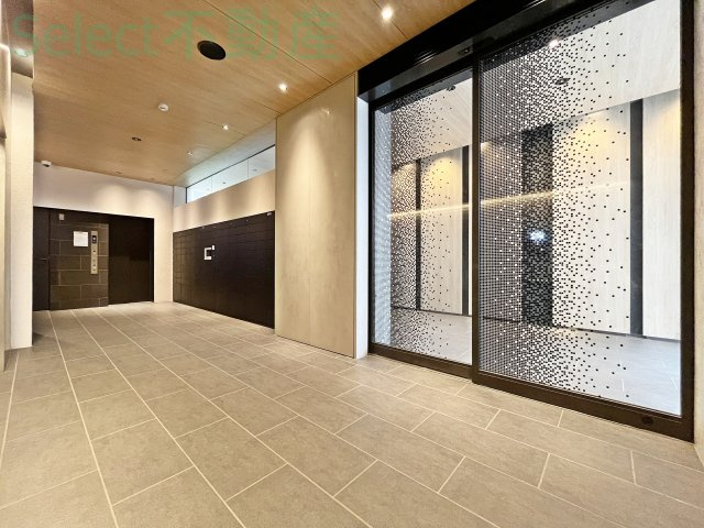 Live Casa堀田のエントランス