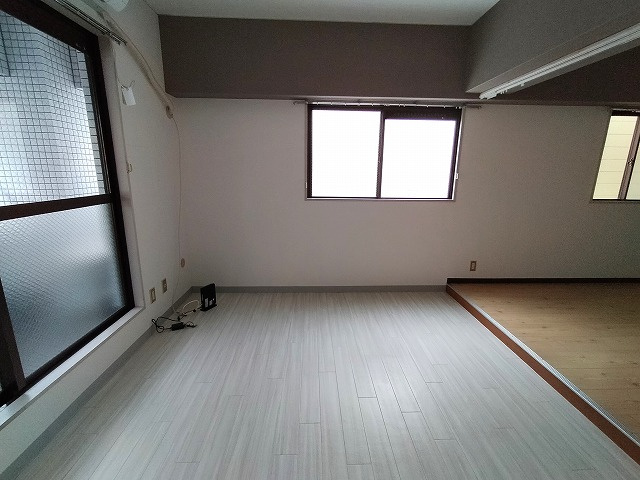 吹田市千里山西４丁目の店舗事務所