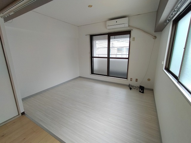 吹田市千里山西４丁目の店舗事務所