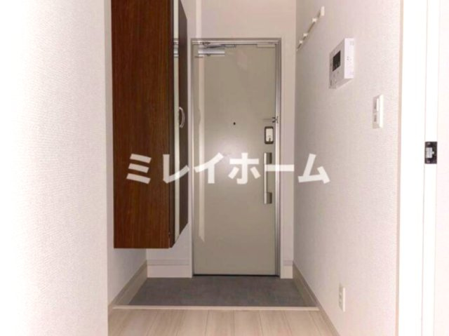 セレスティア中央の玄関