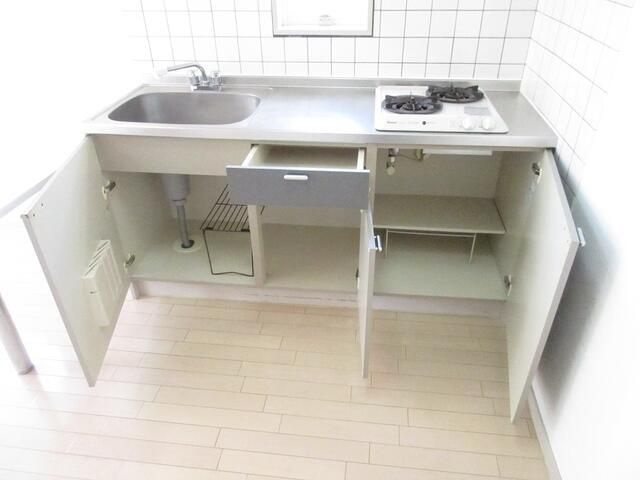 ハウスエムアンドアイＤのキッチン