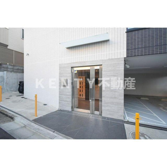 【エントランス】 | クオリタス大森山王 | エントランスです