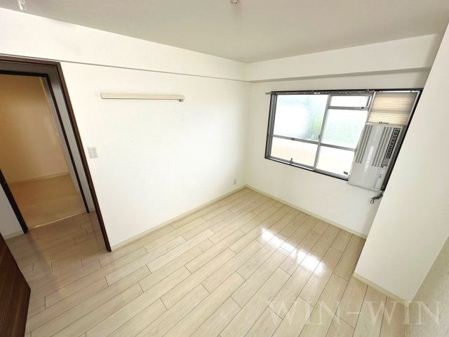 大羽マンションの寝室