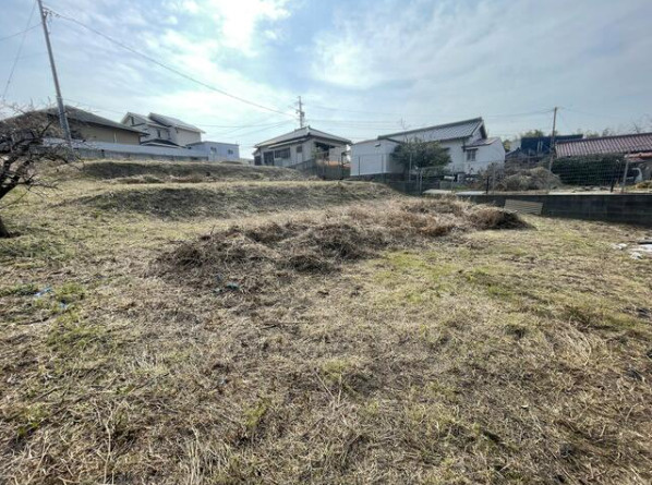 知多郡武豊町 字北新田　売り土地の前面道路含む現地写真