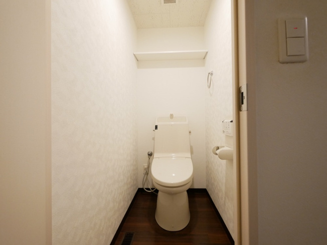 【トイレ】PASSIVE MANSION SOUTH5