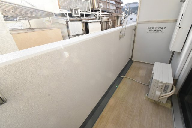 リブネスコート西宮鳴尾のバルコニー