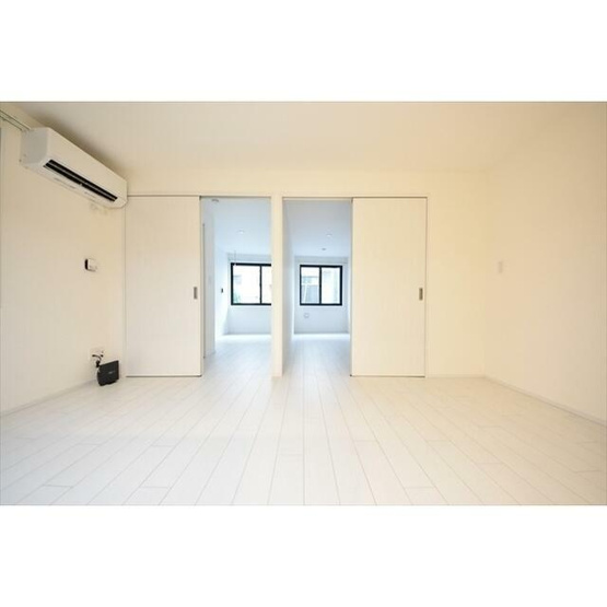 【居間・リビング】 | プラティーク高円寺北 | 11.4帖のきれいなLDK。