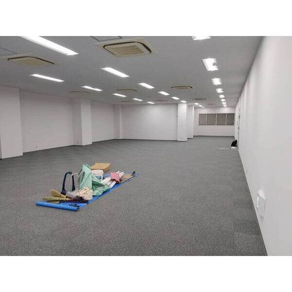 名駅ビルディング