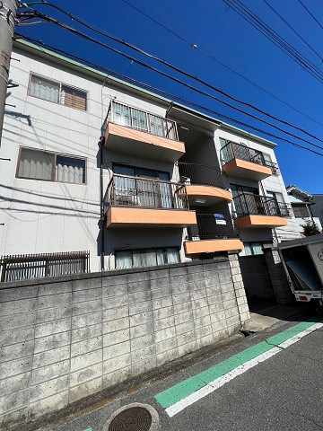尼崎市南武庫之荘８丁目のアパートの外観|外観もきれいです