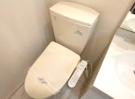 柏市豊住３丁目のアパートのトイレ