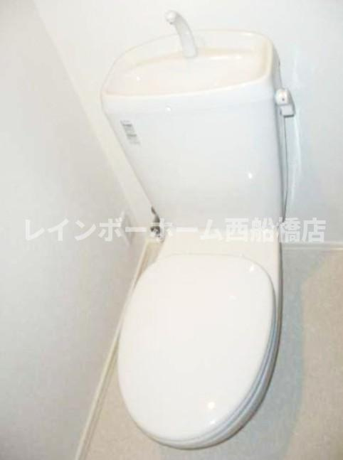 船橋市海神１丁目のアパートのトイレ