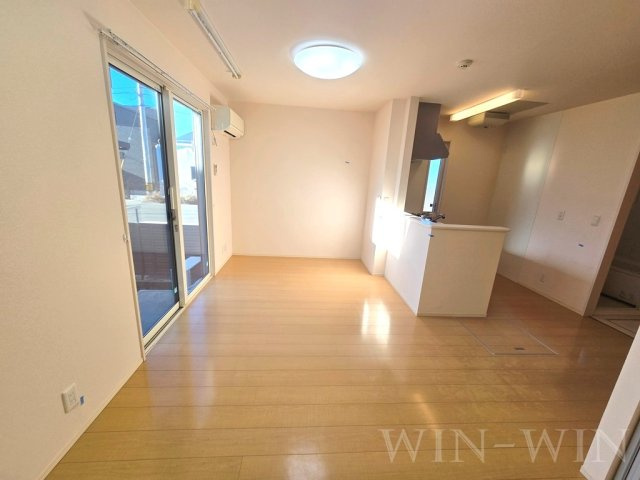 ブライト コートの居間・リビング|イメージ（同建物内別部屋の写真です）