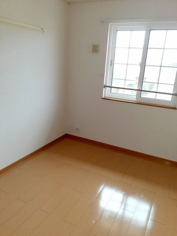 ラフレシール・ベルメゾンＢの寝室|風通しも良い寝室です☆