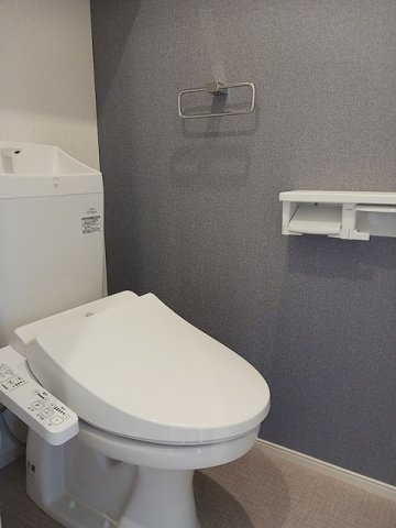 【トイレ】 | リヴェール響 | 落ち着いたトイレです